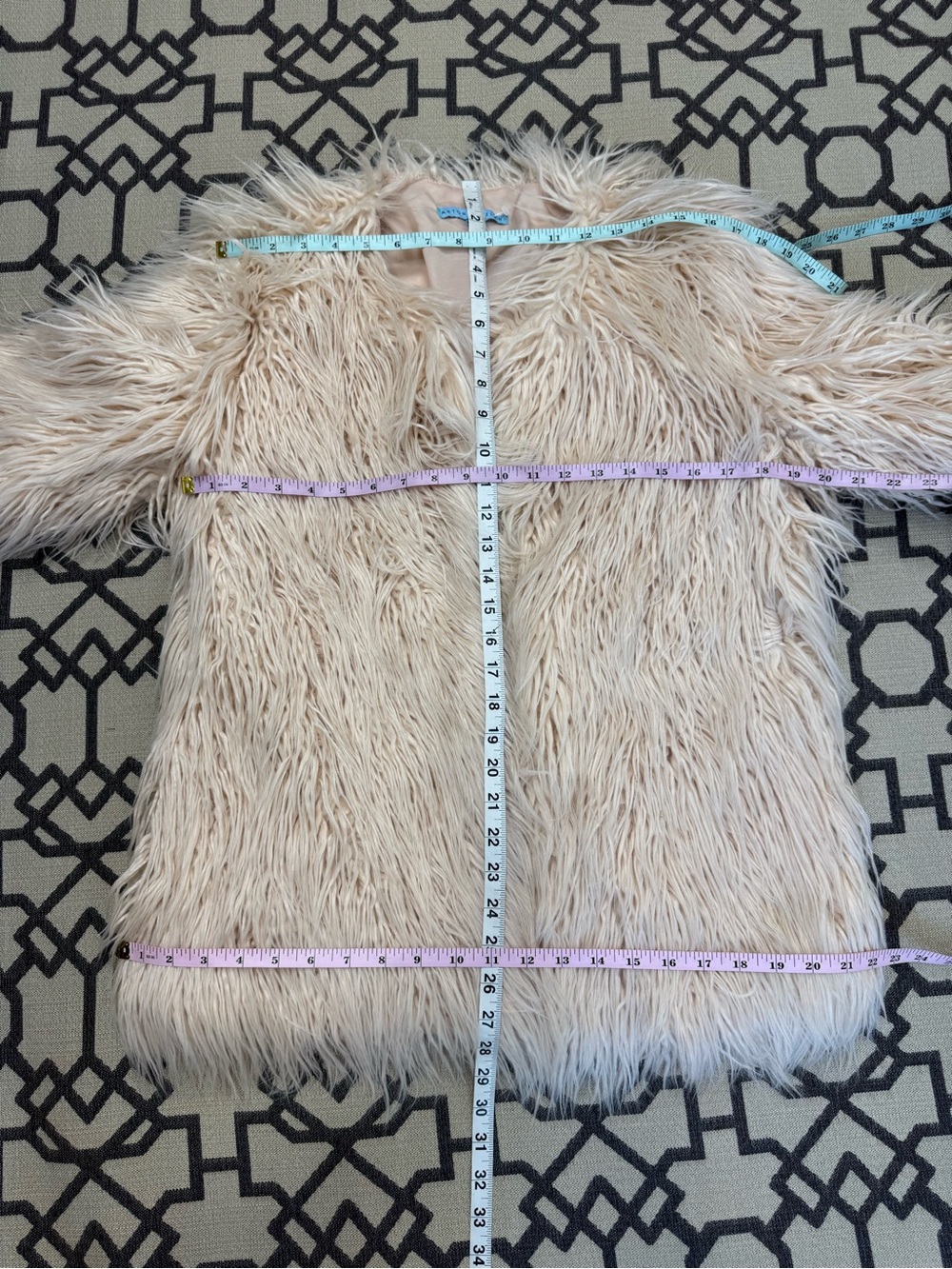 Antonio Melani Mongolian Style Faux Fur Jacket Cream Ivory Hook Closure L - Picture 14 of 15